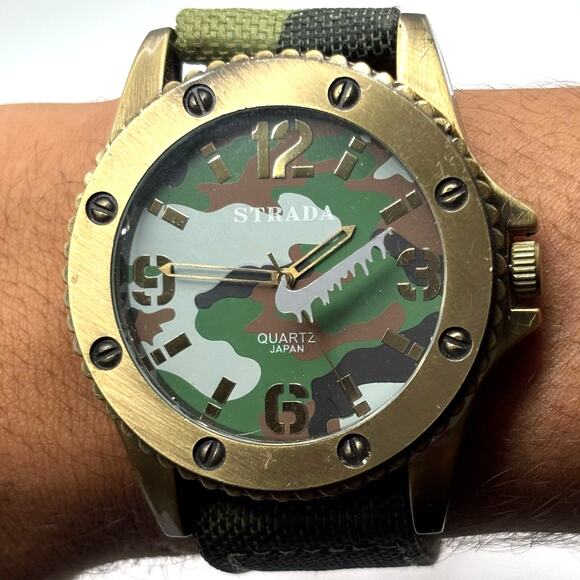 Camo Strada Men's Watch - Picture 1 of 4